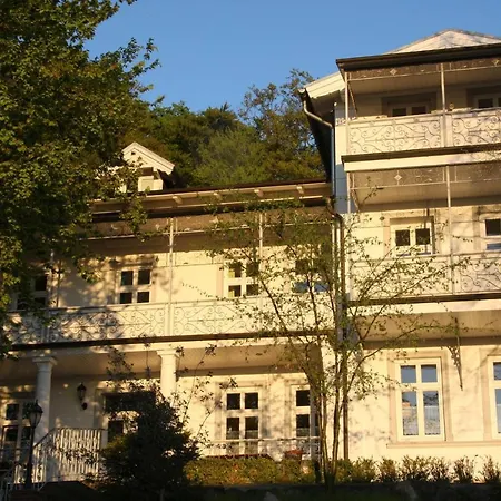 Sanssouci - Baederstilvilla Mit Individuellen *